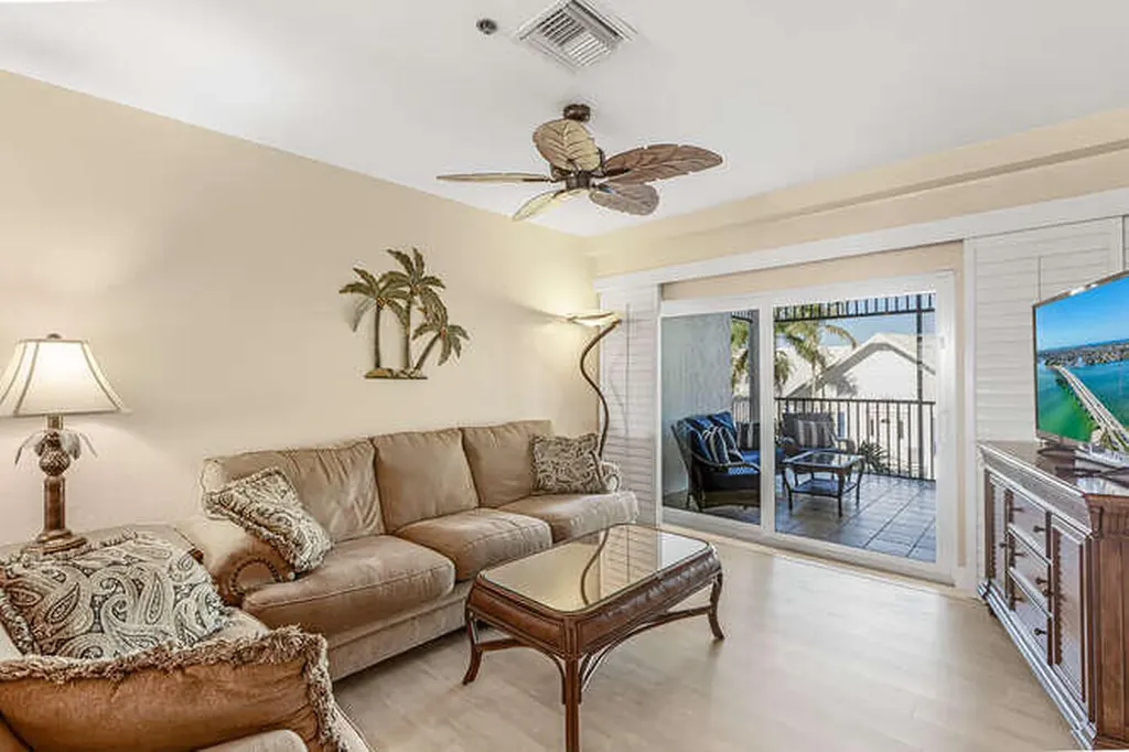 160 Palm Street Marco Island FL 34145