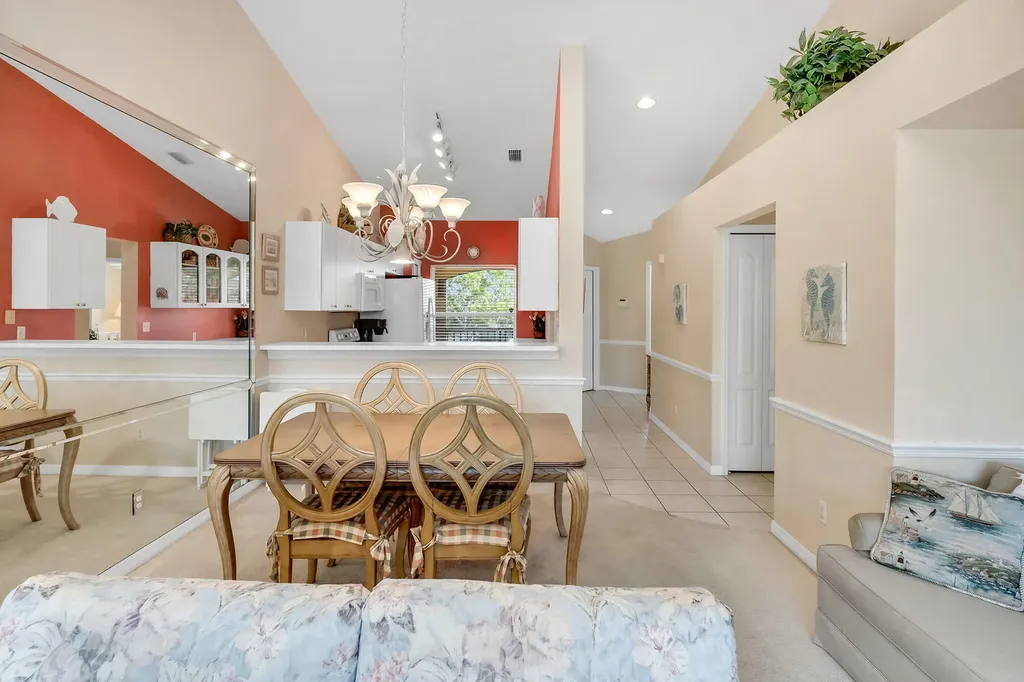 1366 Mainsail Drive Naples FL 34114