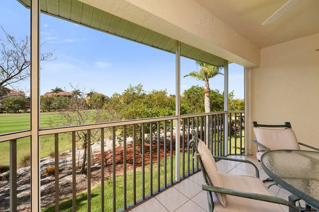 1366 Mainsail Drive Naples FL 34114