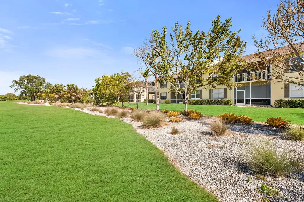 1366 Mainsail Drive Naples FL 34114