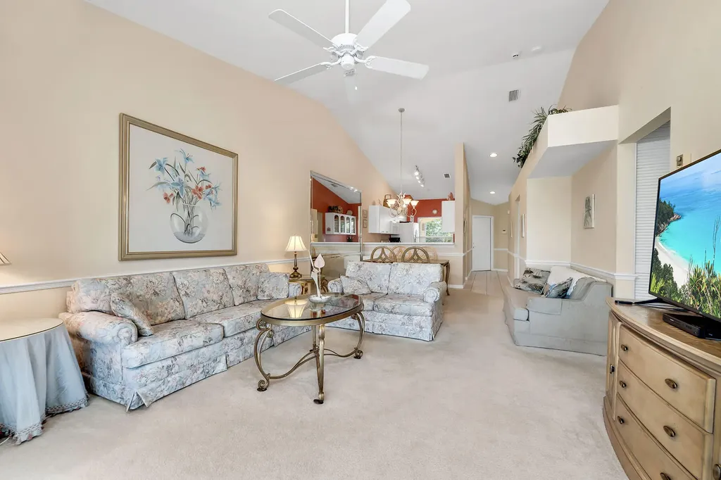 1366 Mainsail Drive Naples FL 34114