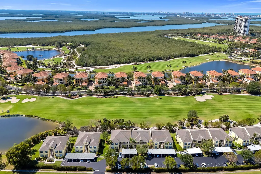1366 Mainsail Drive Naples FL 34114