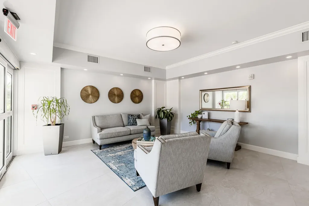 240 Seaview Marco Island FL 34145