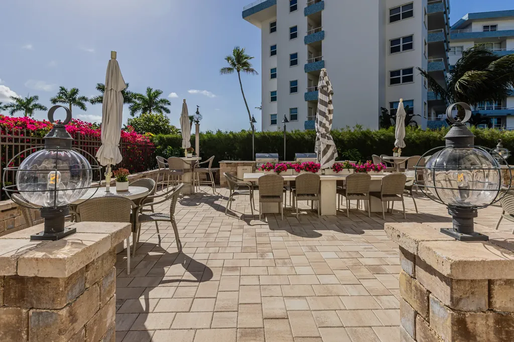 240 Seaview Marco Island FL 34145