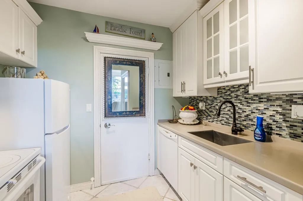 240 Seaview Marco Island FL 34145