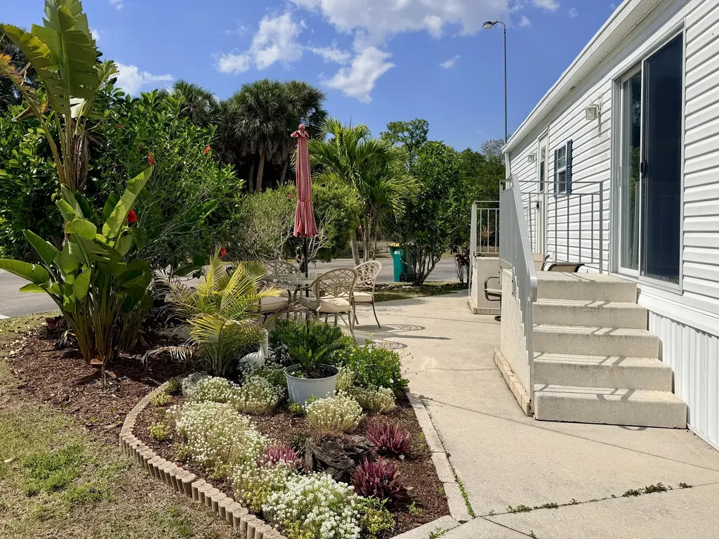 2 Jade Drive Naples FL 34114