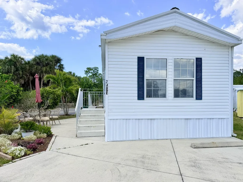 2 Jade Drive Naples FL 34114