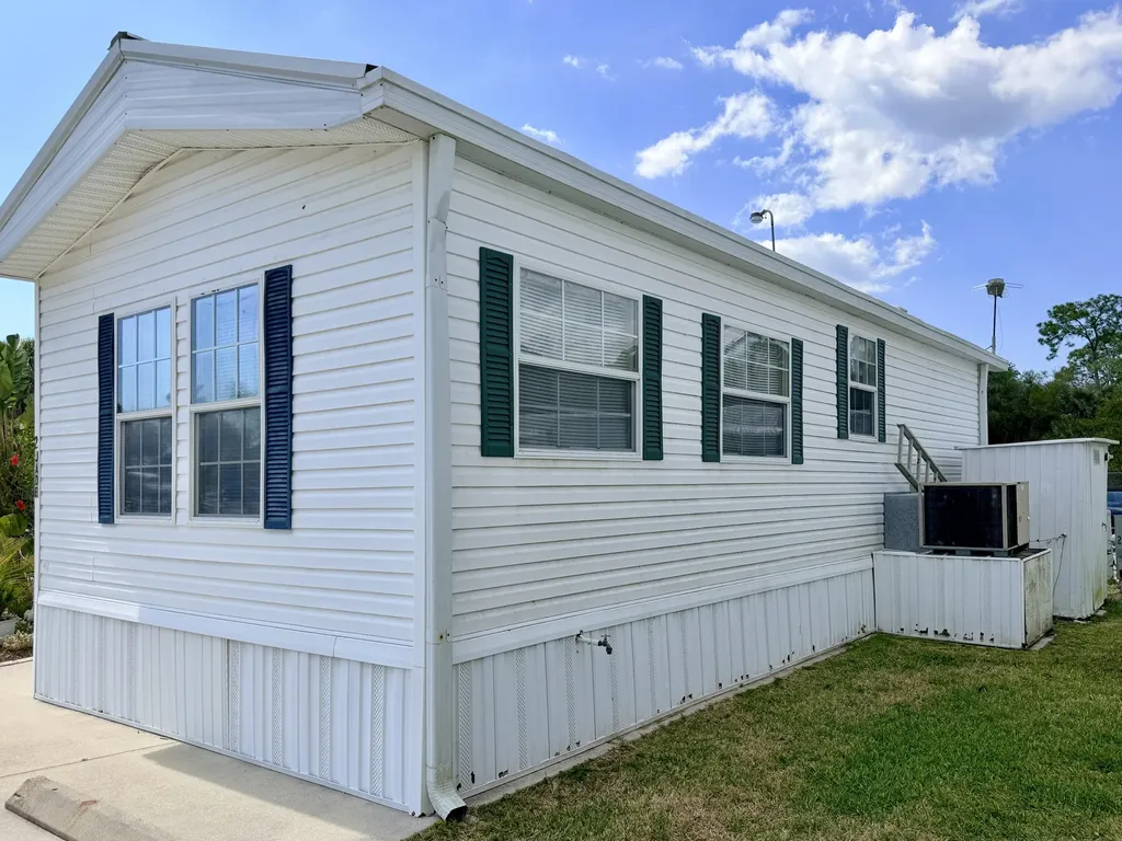 2 Jade Drive Naples FL 34114