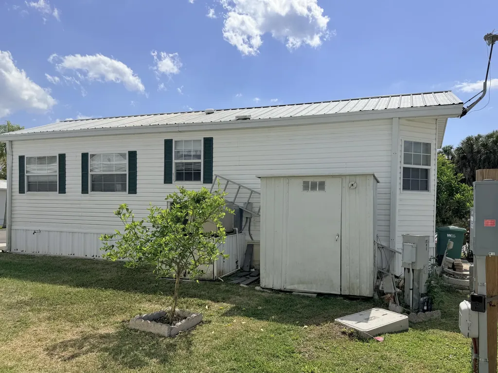 2 Jade Drive Naples FL 34114