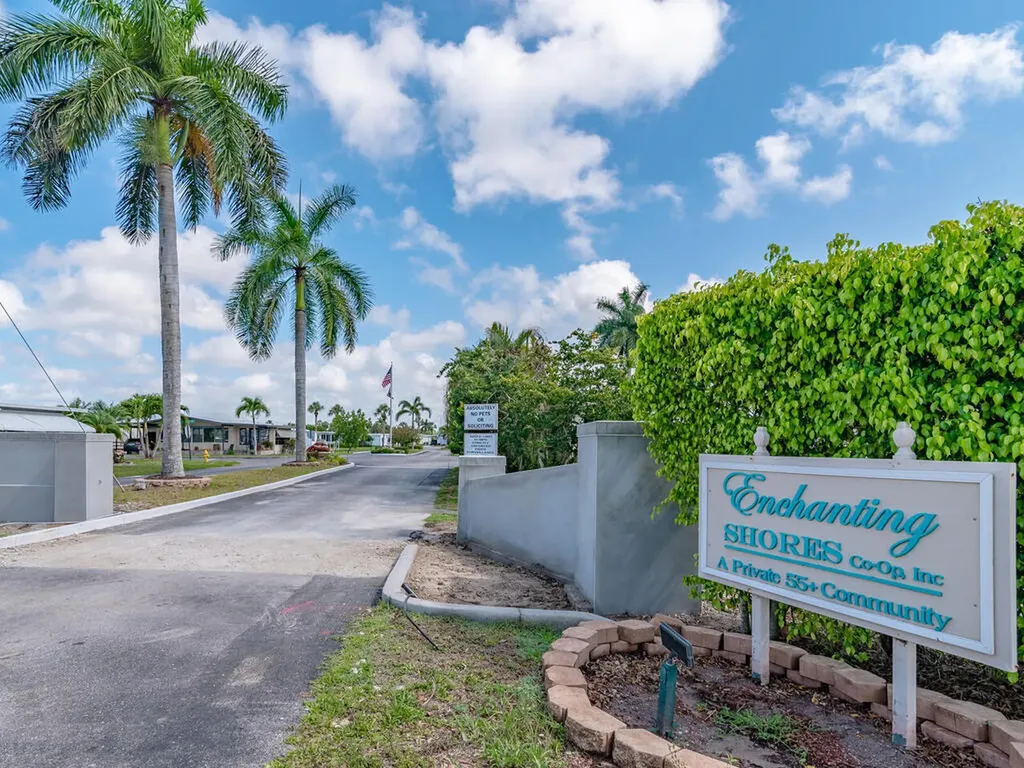 2 Jade Drive Naples FL 34114