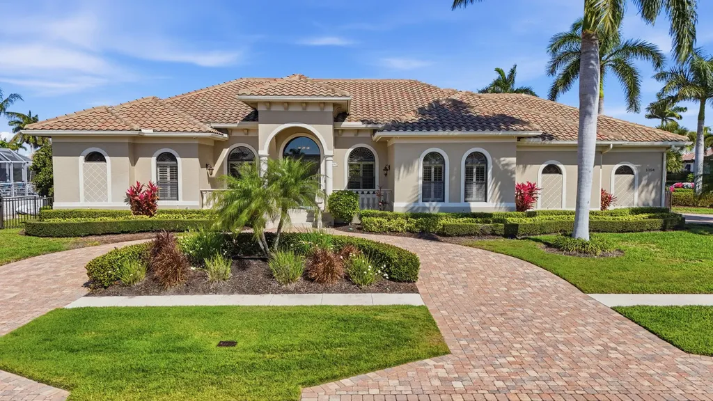 1194 Whiteheart Court Marco Island FL 34145