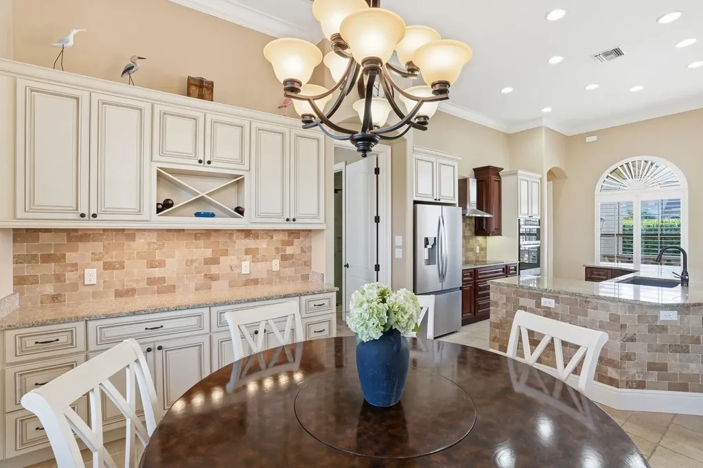 1194 Whiteheart Court Marco Island FL 34145