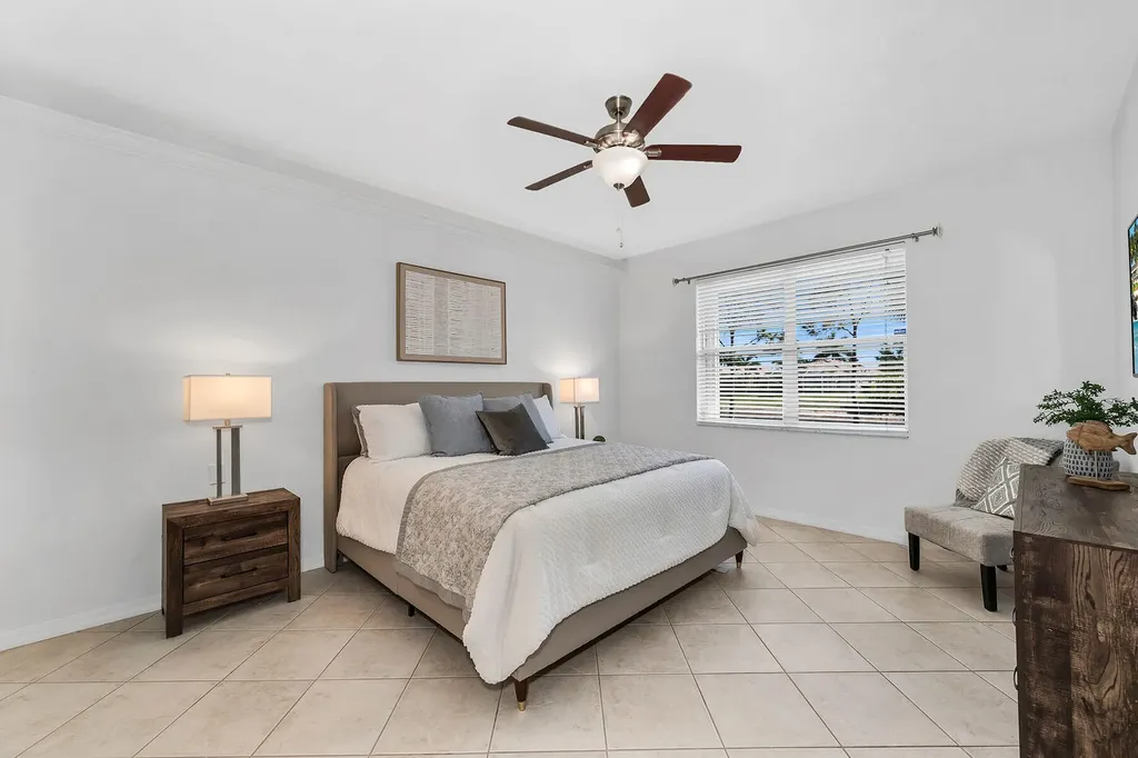 14088 Mirror Court Naples FL 34114