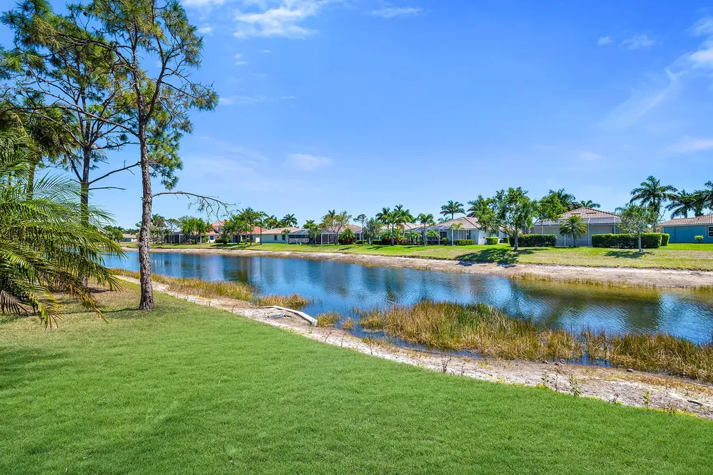 14088 Mirror Court Naples FL 34114