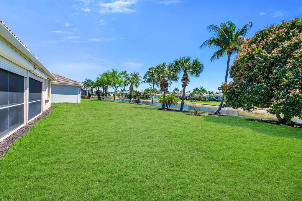 14088 Mirror Court Naples FL 34114