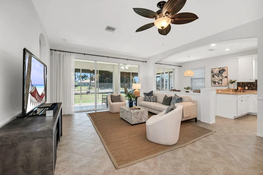 14088 Mirror Court Naples FL 34114