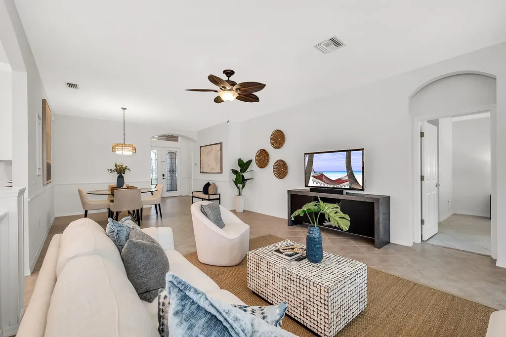 14088 Mirror Court Naples FL 34114