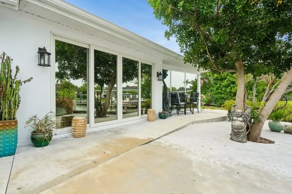 1658 Windmill Avenue Marco Island FL 34145