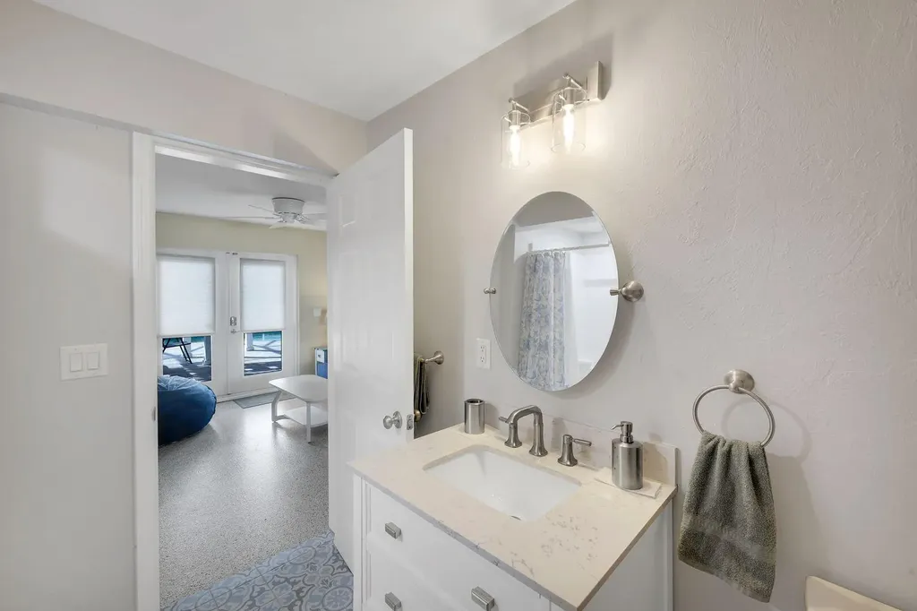 4741 Pembrooke Lane Bonita Springs FL 34134