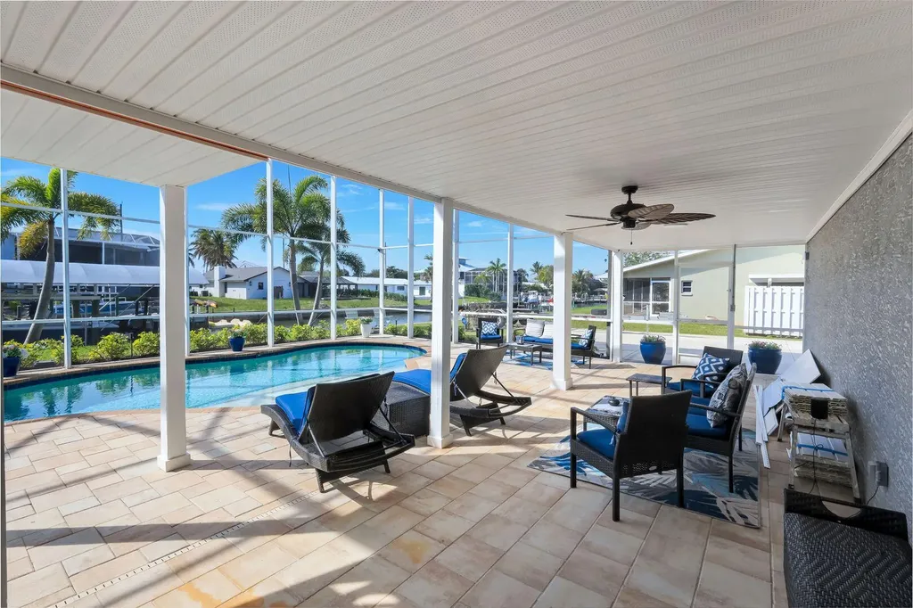 4741 Pembrooke Lane Bonita Springs FL 34134