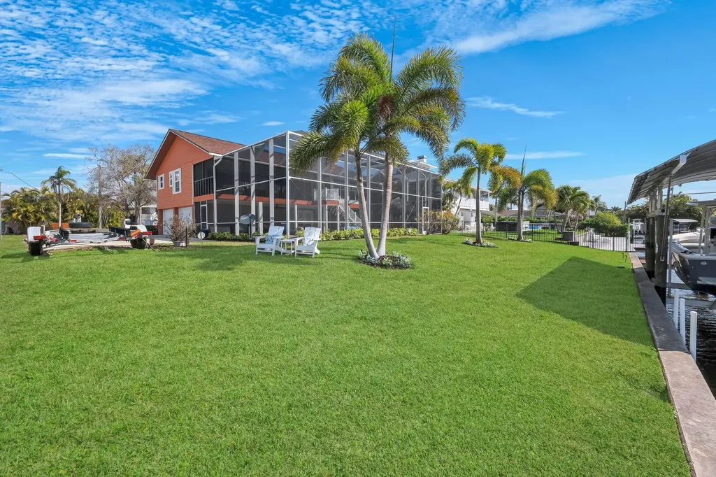 4741 Pembrooke Lane Bonita Springs FL 34134