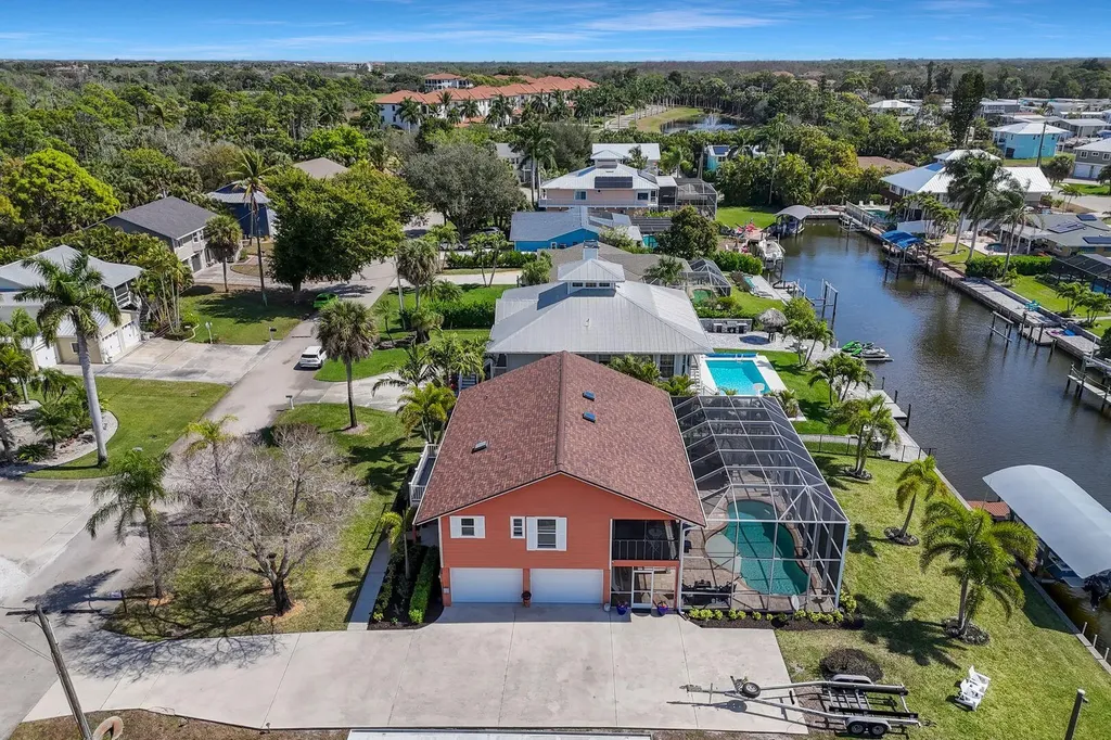 4741 Pembrooke Lane Bonita Springs FL 34134