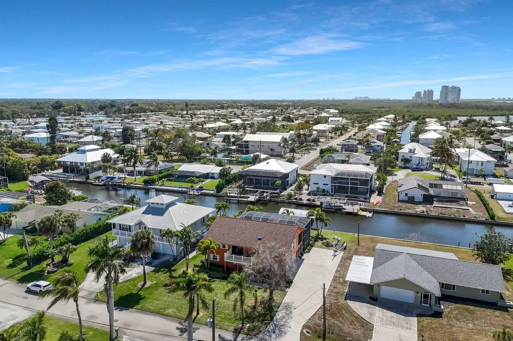 4741 Pembrooke Lane Bonita Springs FL 34134