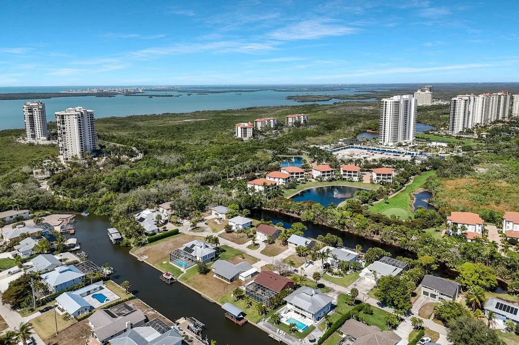 4741 Pembrooke Lane Bonita Springs FL 34134