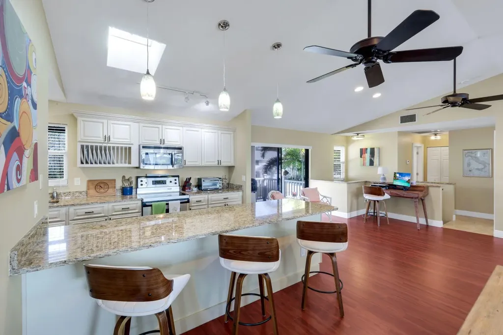 4741 Pembrooke Lane Bonita Springs FL 34134