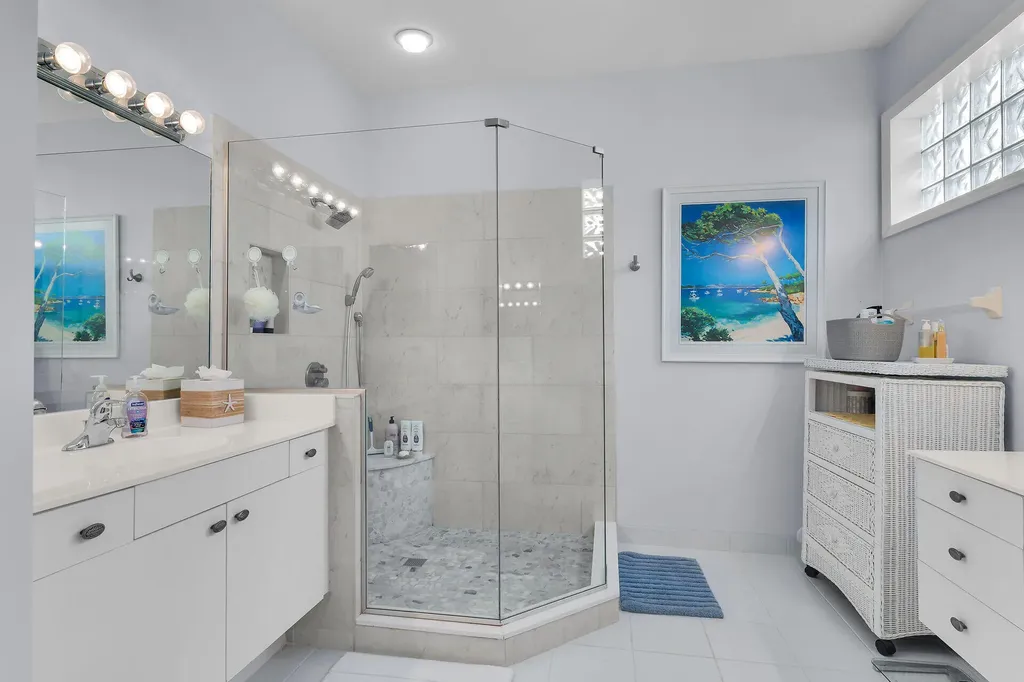 128 Livermore Lane Naples FL 34119