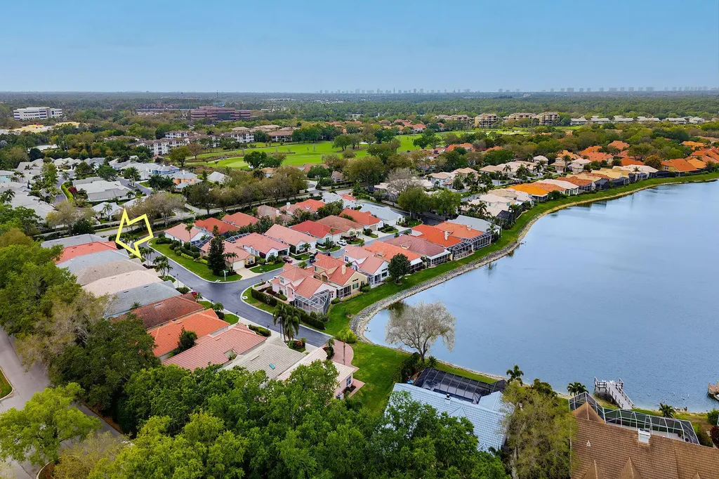 128 Livermore Lane Naples FL 34119