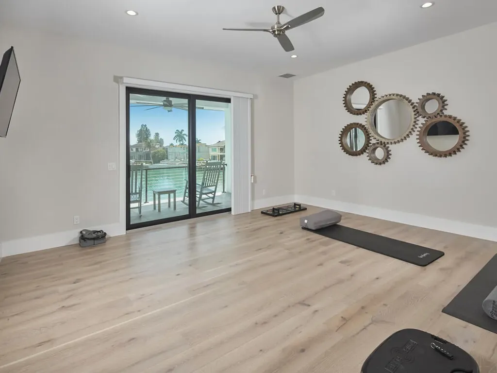 999 Spruce Court Marco Island FL 34145