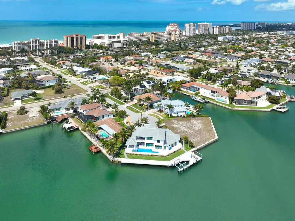 999 Spruce Court Marco Island FL 34145