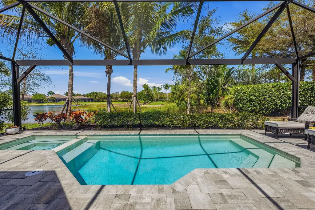 3171 Quilcene Lane Naples FL 34114