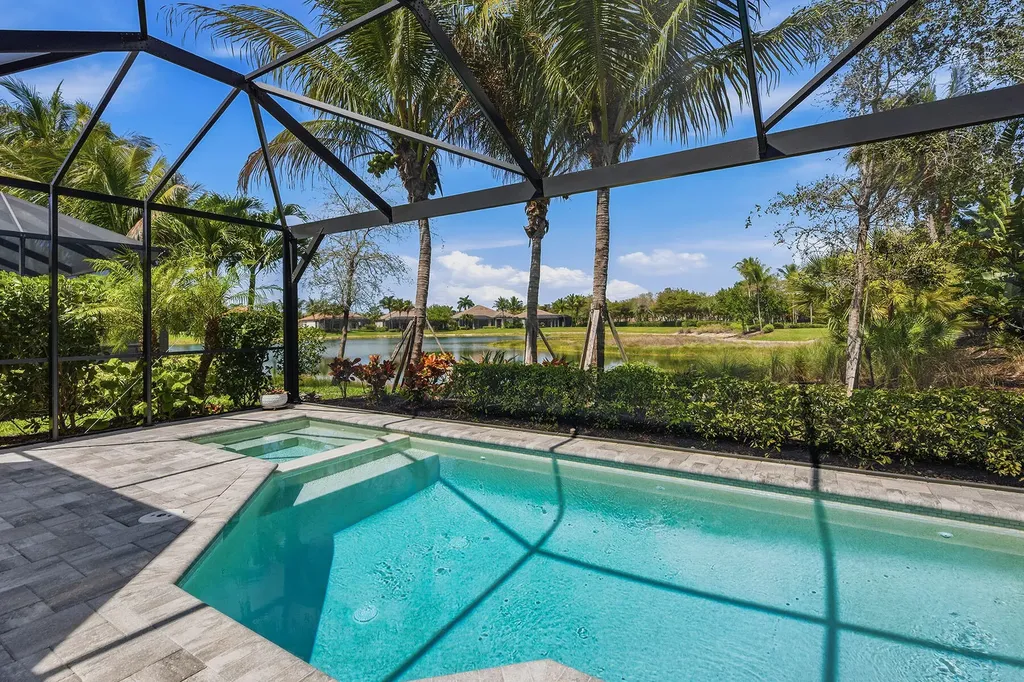 3171 Quilcene Lane Naples FL 34114