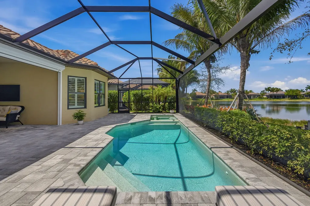 3171 Quilcene Lane Naples FL 34114