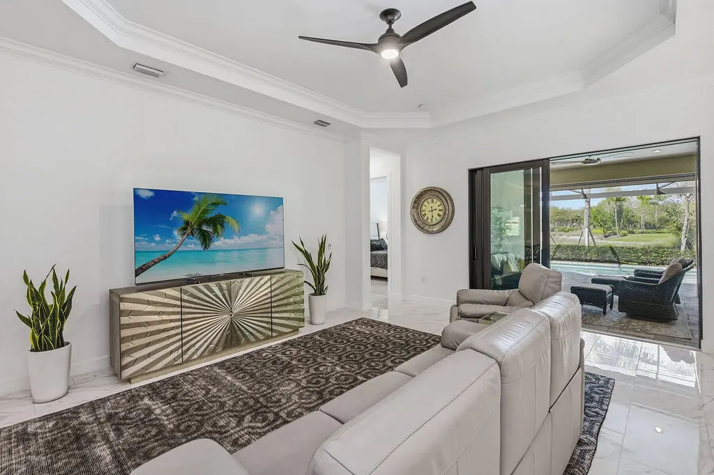 3171 Quilcene Lane Naples FL 34114