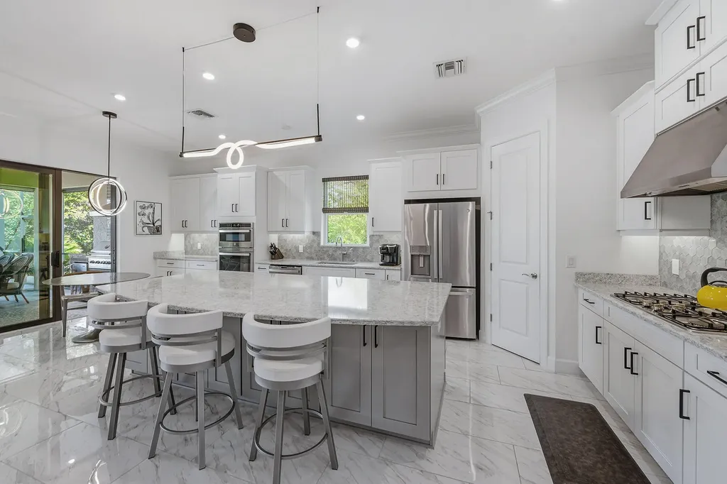 3171 Quilcene Lane Naples FL 34114