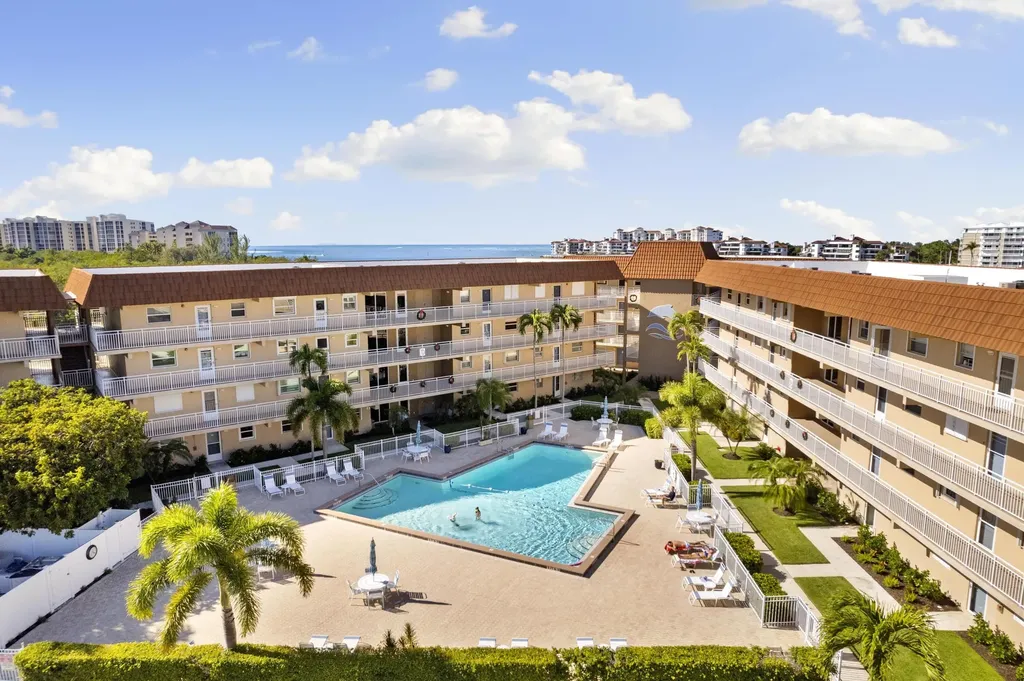 1206 Edington Place Marco Island FL 34145