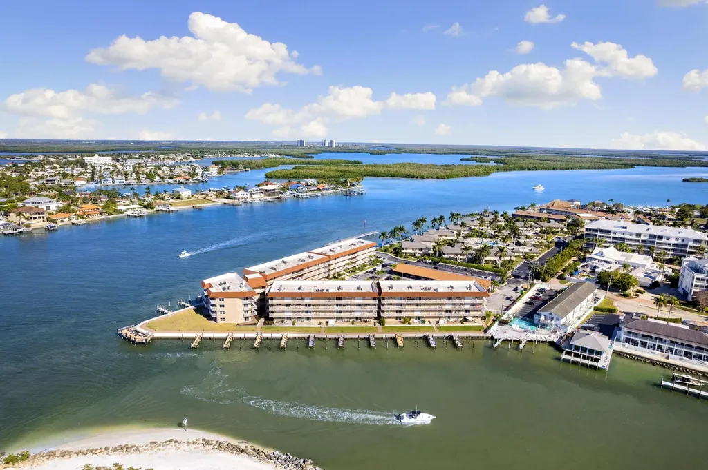 1206 Edington Place Marco Island FL 34145