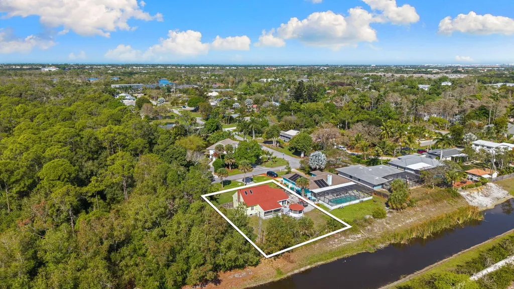 91 Constitution Drive Naples FL 34112