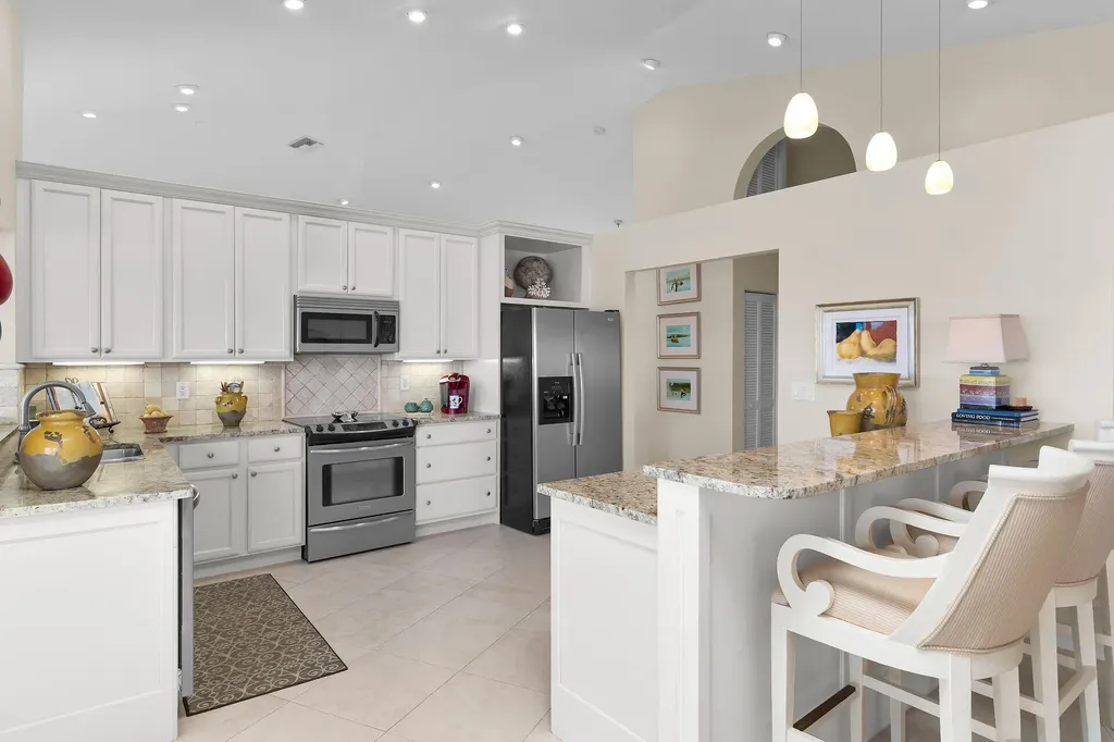 101 Morning Star Cay Naples FL 34114