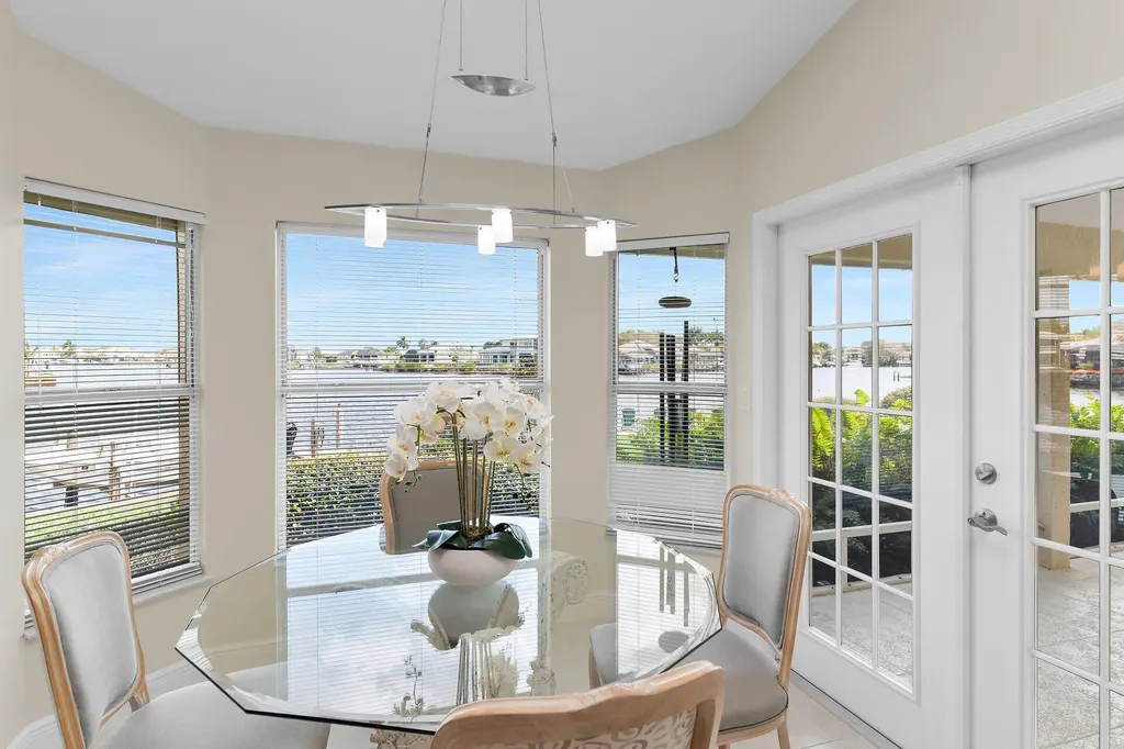 101 Morning Star Cay Naples FL 34114