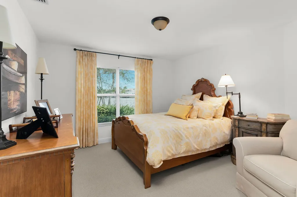 101 Morning Star Cay Naples FL 34114