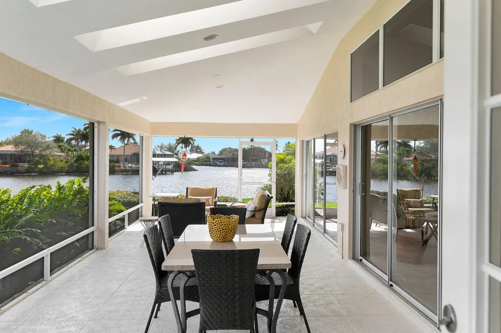 101 Morning Star Cay Naples FL 34114