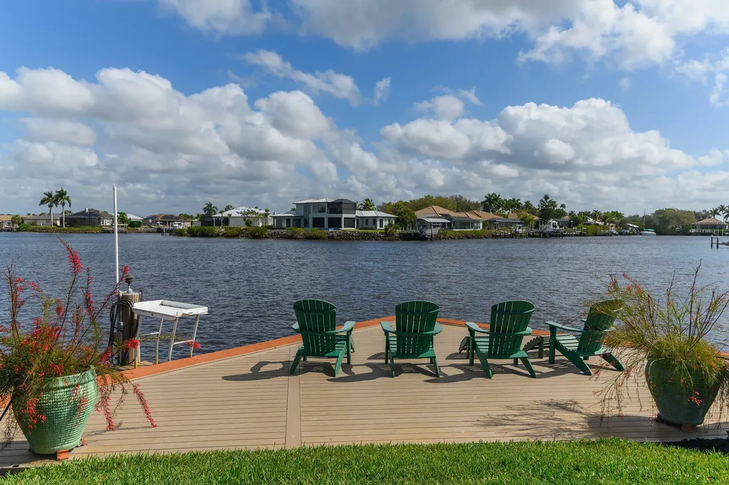 101 Morning Star Cay Naples FL 34114