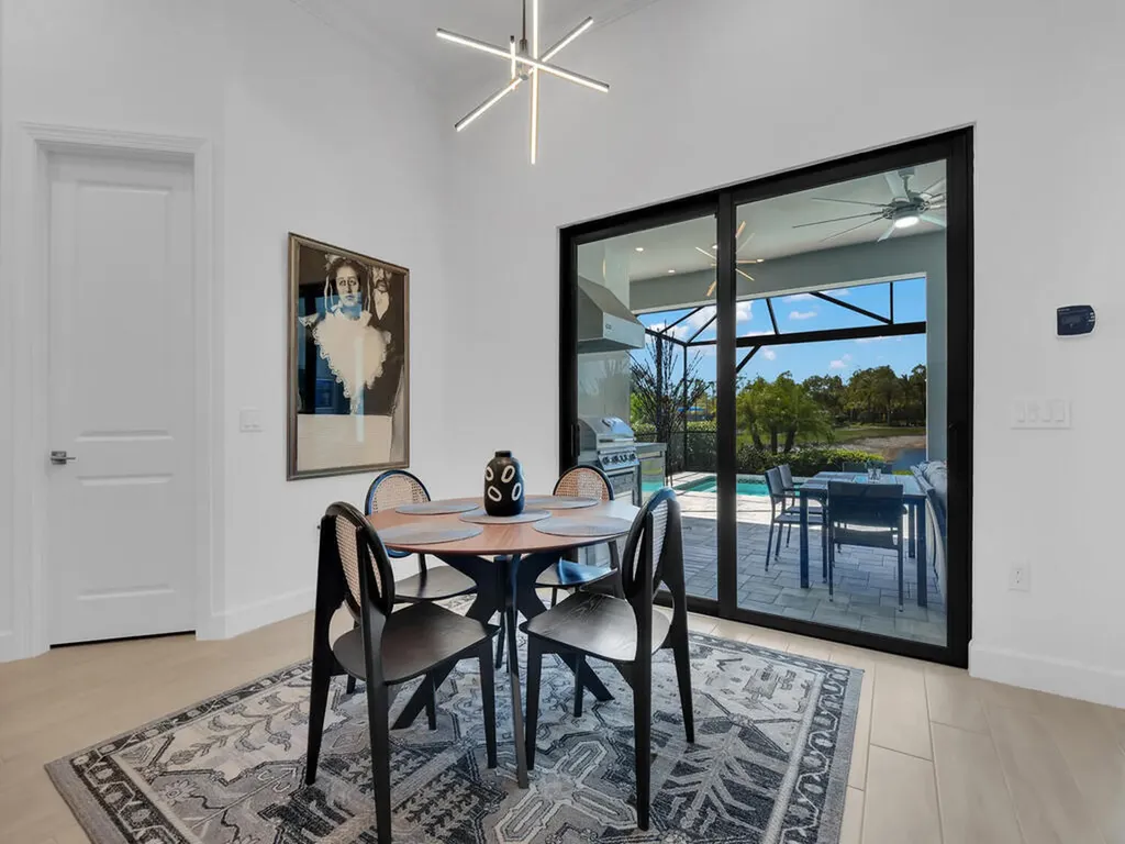 7229 Wiregrass Court Naples FL 34114