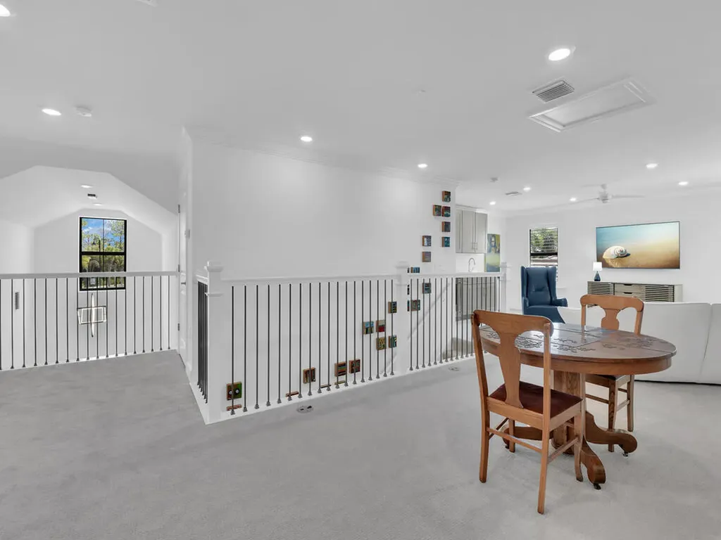 7229 Wiregrass Court Naples FL 34114