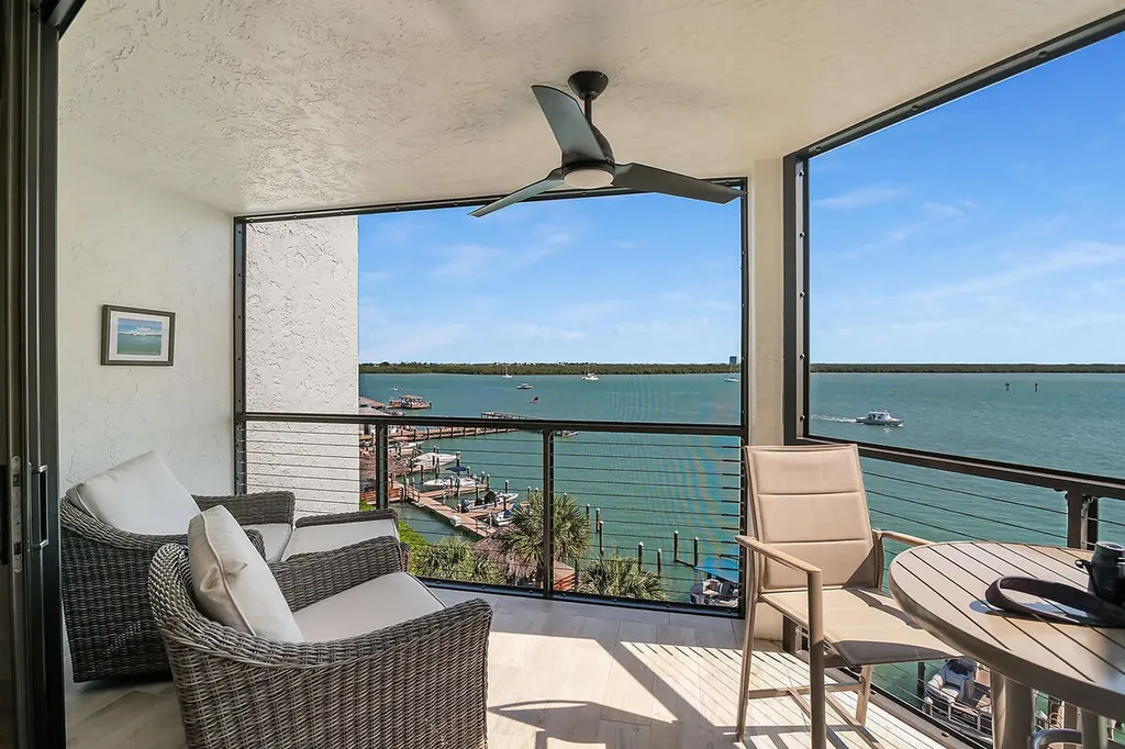 1085 Bald Eagle Drive Marco Island FL 34145