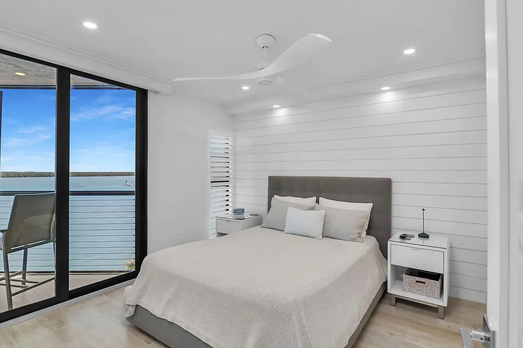 1085 Bald Eagle Drive Marco Island FL 34145